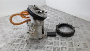 Gebruikte Tank element Pomp Volkswagen Golf III (1H1) 1.6 i Prijs € 36,75 Margeregeling aangeboden door Binckhorst BV