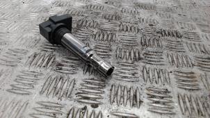 Gebruikte Bobine Volkswagen Golf V (1K1) 1.4 16V Prijs € 10,50 Margeregeling aangeboden door Binckhorst BV