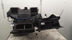 Gebruikte Kachelhuis Renault Master III (FV) 2.3 dCi 135 16V FWD Prijs € 262,50 Margeregeling aangeboden door Binckhorst BV