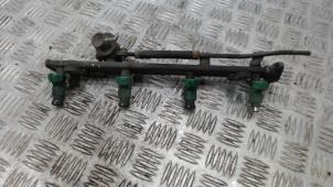 Gebruikte Injector brug Mitsubishi Grandis (NA) 2.4 16V MIVEC Prijs € 68,25 Margeregeling aangeboden door Binckhorst BV