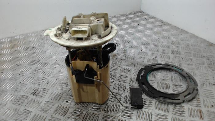 Gebruikte Tank element Pomp Ford Transit 2.2 TDCi 16V Prijs € 47,25 Margeregeling aangeboden door Binckhorst BV