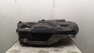 Gebruikte Tank Ford Galaxy (CK) 2.0 TDCi 150 16V Prijs € 78,75 Margeregeling aangeboden door Binckhorst BV