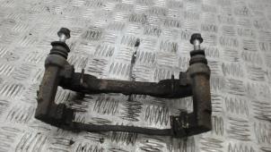 Gebruikte Remzadel links-voor Ford Transit 2.2 TDCi 16V Prijs € 21,00 Margeregeling aangeboden door Binckhorst BV