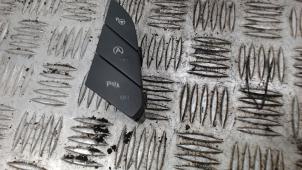 Gebruikte PDC Schakelaar Ford Galaxy (CK) 2.0 TDCi 150 16V Prijs € 15,75 Margeregeling aangeboden door Binckhorst BV