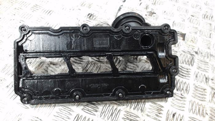 Kleppendeksel van een Volkswagen Touareg (7LA/7L6) 3.0 TDI V6 24V 2007