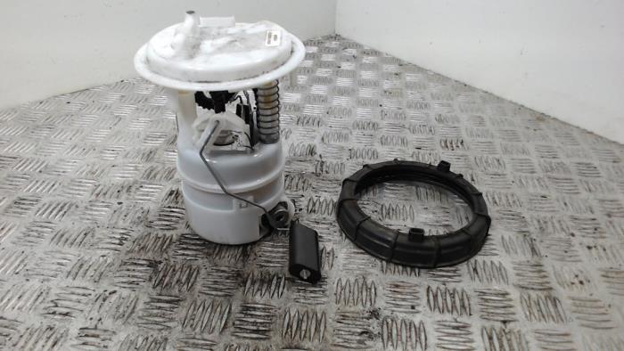 Gebruikte Tank element Pomp Citroen C4 Picasso (UD/UE/UF) 1.8 16V Prijs € 42,00 Margeregeling aangeboden door Binckhorst BV