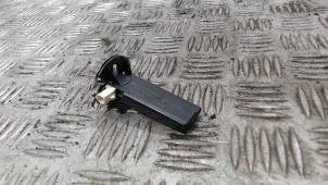 Gebruikte Antenne Versterker Mercedes V (447.8) 2.1 250 BlueTEC, 250 d 16V Prijs € 21,00 Margeregeling aangeboden door Binckhorst BV