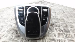 Gebruikte I-Drive knop Mercedes V (447.8) 2.1 250 BlueTEC, 250 d 16V Prijs € 72,45 Margeregeling aangeboden door Binckhorst BV