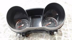 Gebruikte Instrumentenpaneel Mercedes V (447.8) 2.1 250 BlueTEC, 250 d 16V Prijs € 183,75 Margeregeling aangeboden door Binckhorst BV