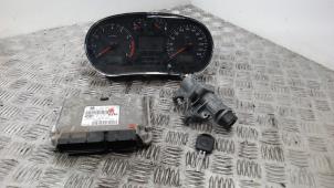 Gebruikte Kontaktslot + computer Seat Leon (1M1) 1.6 16V Prijs € 131,25 Margeregeling aangeboden door Binckhorst BV