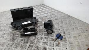 Gebruikte Contactslot + computer Fiat Panda (169) 1.1 Fire Prijs € 105,00 Margeregeling aangeboden door Binckhorst BV