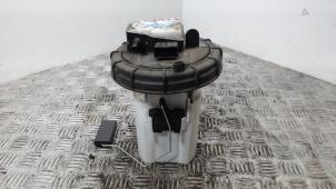 Gebruikte Tank element Pomp Peugeot 208 I (CA/CC/CK/CL) 1.2 12V e-THP PureTech 110 Prijs € 42,00 Margeregeling aangeboden door Binckhorst BV