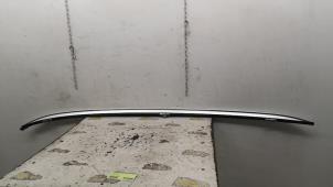 Gebruikte Roofrail rechts BMW 2 serie Active Tourer (F45) 218i 1.5 TwinPower Turbo 12V Prijs € 78,75 Margeregeling aangeboden door Binckhorst BV