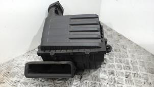 Gebruikte Luchtfilterhuis Volkswagen Golf VII Variant (AUVV) 1.6 TDI BMT 16V Prijs € 26,25 Margeregeling aangeboden door Binckhorst BV