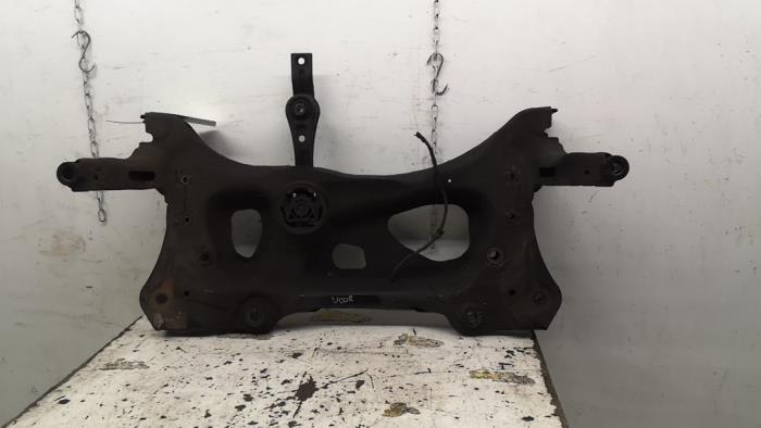 Gebruikte Subframe Volkswagen Golf VII Variant (AUVV) 1.6 TDI BMT 16V Prijs € 68,25 Margeregeling aangeboden door Binckhorst BV