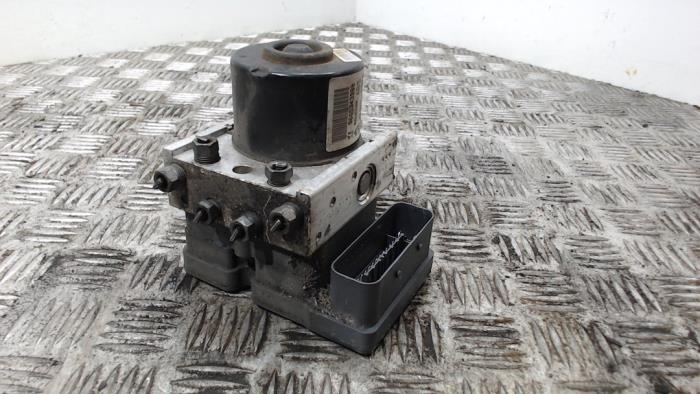 Gebruikte ABS Pomp Peugeot 207/207+ (WA/WC/WM) 1.4 16V VTi Prijs € 47,25 Margeregeling aangeboden door Binckhorst BV