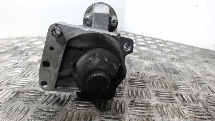 Gebruikte Startmotor Peugeot 207/207+ (WA/WC/WM) 1.4 16V VTi Prijs € 31,50 Margeregeling aangeboden door Binckhorst BV