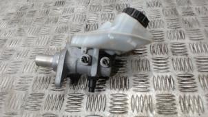 Gebruikte Hoofdremcilinder Volvo XC60 I (DZ) 2.0 T5 16V Prijs € 21,00 Margeregeling aangeboden door Binckhorst BV