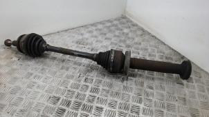 Gebruikte Steekas rechts-voor Volkswagen Transporter T5 2.0 TDI DRF Prijs € 78,75 Margeregeling aangeboden door Binckhorst BV