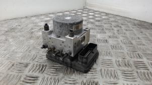 Gebruikte ABS Pomp Peugeot 208 I (CA/CC/CK/CL) 1.0 Vti 12V PureTech Prijs € 42,00 Margeregeling aangeboden door Binckhorst BV