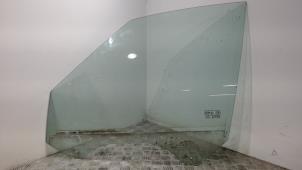 Gebruikte Deurruit 4Deurs links-voor Ford S-Max (GBW) 2.0 TDCi 16V 136 Prijs € 26,25 Margeregeling aangeboden door Binckhorst BV