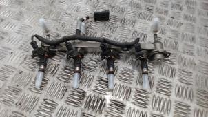 Gebruikte Injector brug Alfa Romeo Giulietta (940) 1.4 TB 16V MultiAir Prijs € 52,50 Margeregeling aangeboden door Binckhorst BV