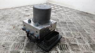 Gebruikte ABS Pomp BMW X1 (E84) sDrive 20i 2.0 16V Twin Power Turbo Prijs € 157,50 Margeregeling aangeboden door Binckhorst BV