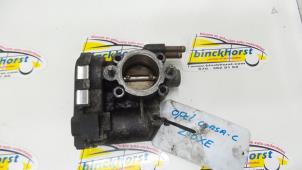 Gebruikte Gasklephuis Opel Corsa C (F08/68) 1.0 12V Prijs € 36,75 Margeregeling aangeboden door Binckhorst BV