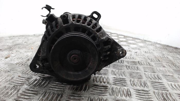 Gebruikte Dynamo Hyundai H-1/H-200 2.5 Tdi Prijs € 47,25 Margeregeling aangeboden door Binckhorst BV