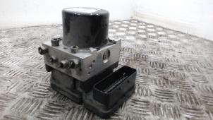 Gebruikte ABS Pomp Ford Focus 3 1.0 Ti-VCT EcoBoost 12V 125 Prijs € 52,50 Margeregeling aangeboden door Binckhorst BV