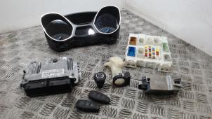 Gebruikte Contactslot + computer Ford Focus 3 1.0 Ti-VCT EcoBoost 12V 125 Prijs € 210,00 Margeregeling aangeboden door Binckhorst BV