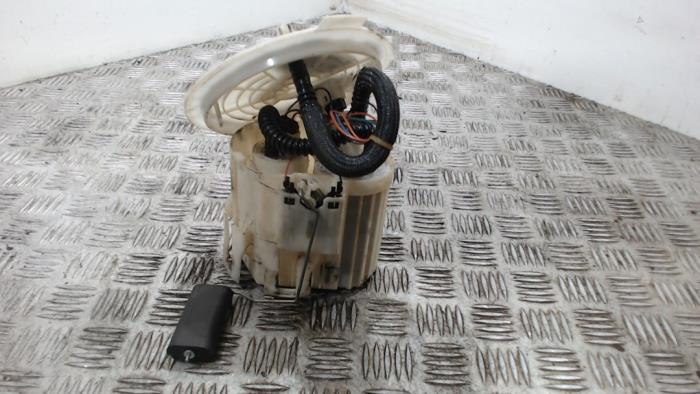 Gebruikte Tank element Pomp Opel Zafira (M75) 1.8 16V Ecotec Prijs € 42,00 Margeregeling aangeboden door Binckhorst BV