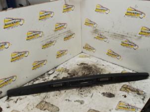 Gebruikte Achterklep Handgreep Ford Fusion 1.4 16V Prijs € 40,00 Margeregeling aangeboden door Binckhorst BV