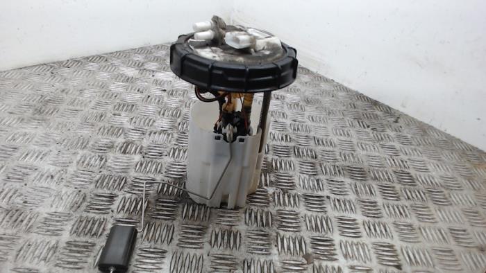 Gebruikte Tank element Pomp Opel Vivaro 1.6 CDTI BiTurbo 120 Prijs € 42,00 Margeregeling aangeboden door Binckhorst BV