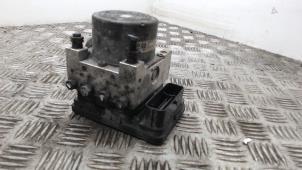 Gebruikte ABS Pomp Opel Vivaro 1.6 CDTI BiTurbo 120 Prijs € 78,75 Margeregeling aangeboden door Binckhorst BV