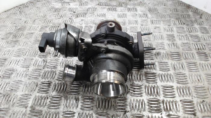 Gebruikte G-lader Volvo XC60 I (DZ) 2.0 DRIVe 20V Prijs € 183,75 Margeregeling aangeboden door Binckhorst BV