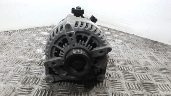 Gebruikte Alternator BMW 5 serie (F10) 520d 16V Prijs € 52,50 Margeregeling aangeboden door Binckhorst BV