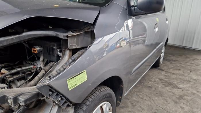 Scherm links-voor van een Hyundai i10 (F5) 1.1i 12V 2010