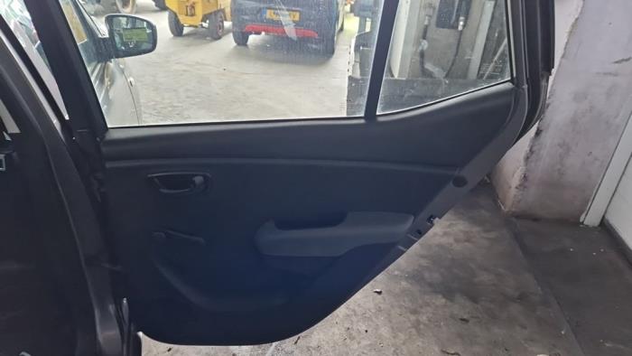Portier 4Deurs rechts-achter van een Hyundai i10 (F5) 1.1i 12V 2010