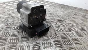 Gebruikte ABS Pomp Lancia Ypsilon (843) 1.3 JTD 16V Multijet Prijs € 52,50 Margeregeling aangeboden door Binckhorst BV