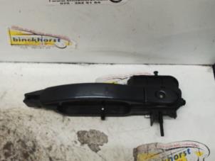 Gebruikte Portiergreep 4Deurs links-voor Ford Fusion 1.4 16V Prijs € 15,75 Margeregeling aangeboden door Binckhorst BV