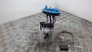 Gebruikte Tank element Pomp Volkswagen Golf VII (AUA) 1.0 TSI 12V BlueMotion Prijs € 42,00 Margeregeling aangeboden door Binckhorst BV