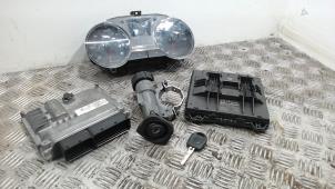 Gebruikte Kontaktslot + computer Seat Ibiza ST (6J8) 1.2 TDI Ecomotive Prijs € 131,25 Margeregeling aangeboden door Binckhorst BV