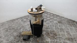 Gebruikte Brandstofpomp Elektrisch Opel Agila (A) 1.2 16V Prijs € 36,75 Margeregeling aangeboden door Binckhorst BV