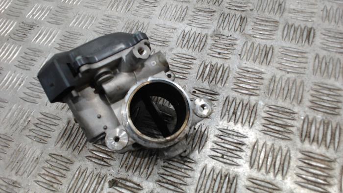 Gebruikte Gasklephuis Volkswagen Golf VII Variant (AUVV) 1.6 TDI BMT 16V Prijs € 36,75 Margeregeling aangeboden door Binckhorst BV