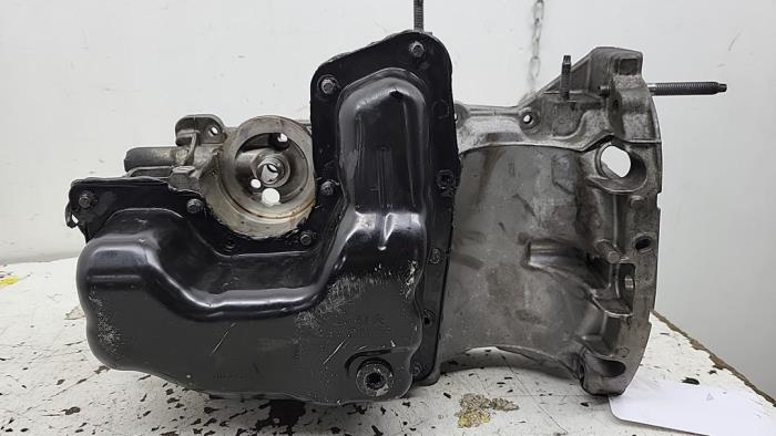 Carterpan van een Peugeot 208 I (CA/CC/CK/CL) 1.2 12V e-THP PureTech 110 2019