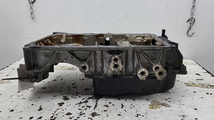 Carterpan van een Peugeot 208 I (CA/CC/CK/CL) 1.2 12V e-THP PureTech 110 2019