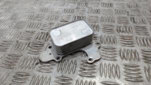 Gebruikte Oliekoeler Peugeot 208 I (CA/CC/CK/CL) 1.2 12V e-THP PureTech 110 Prijs € 26,25 Margeregeling aangeboden door Binckhorst BV