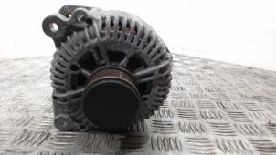 Gebruikte Alternator Volkswagen Passat (3C2) 2.0 TDI 140 Prijs € 78,75 Margeregeling aangeboden door Binckhorst BV