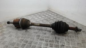 Gebruikte Aandrijfas links-voor Ford Transit 2.2 TDCi 16V Prijs € 93,45 Margeregeling aangeboden door Binckhorst BV